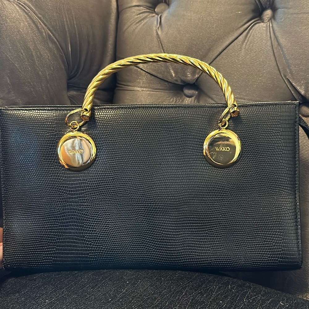 Women’s Wako Purse (brand new) never used